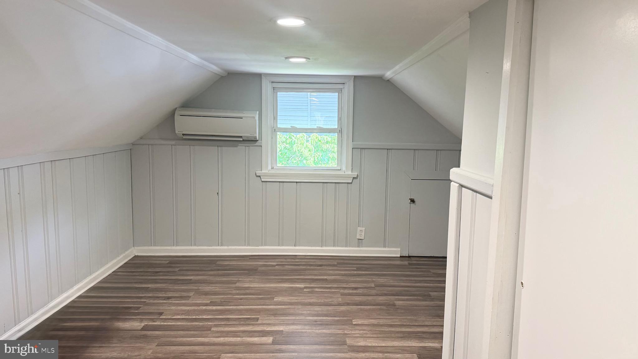 NORTH LINTHICUM - Residential