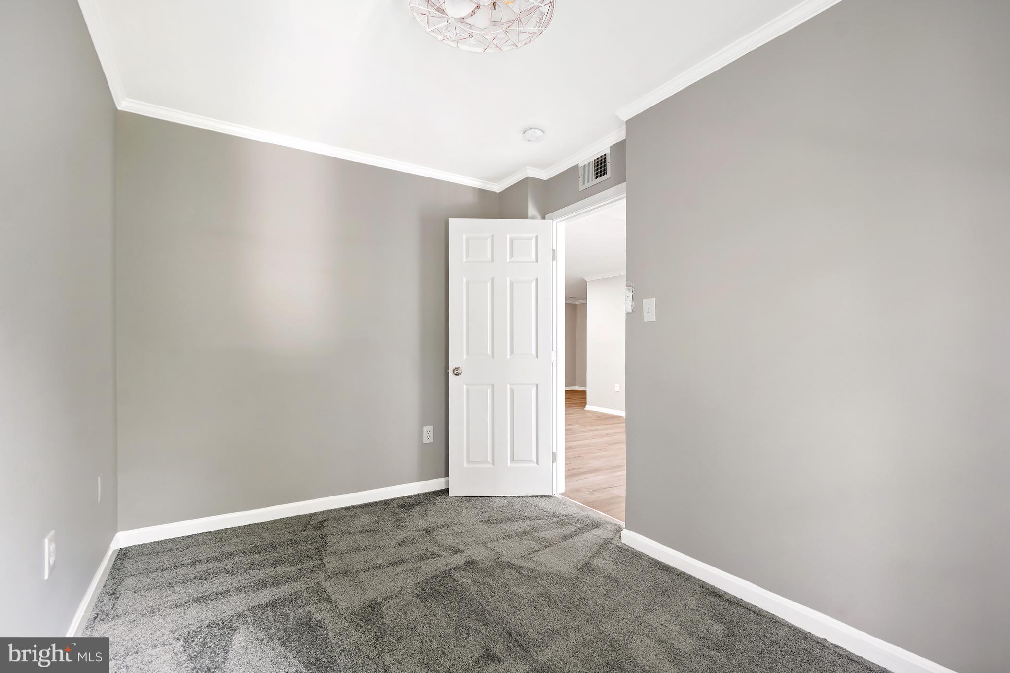 GREENBRIAR CONDO PHASE III - Residential