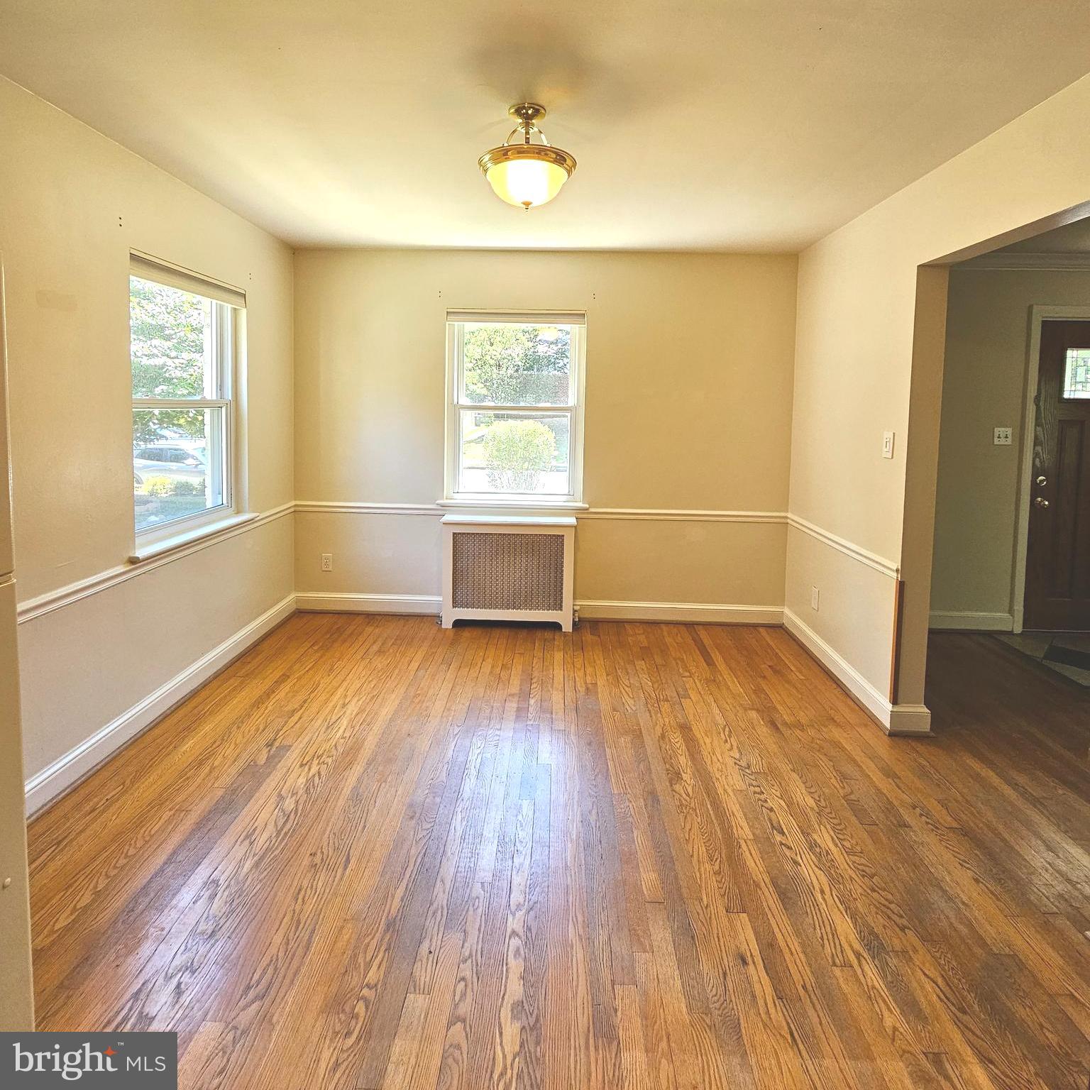 ARLINGTON HEIGHTS - Residential