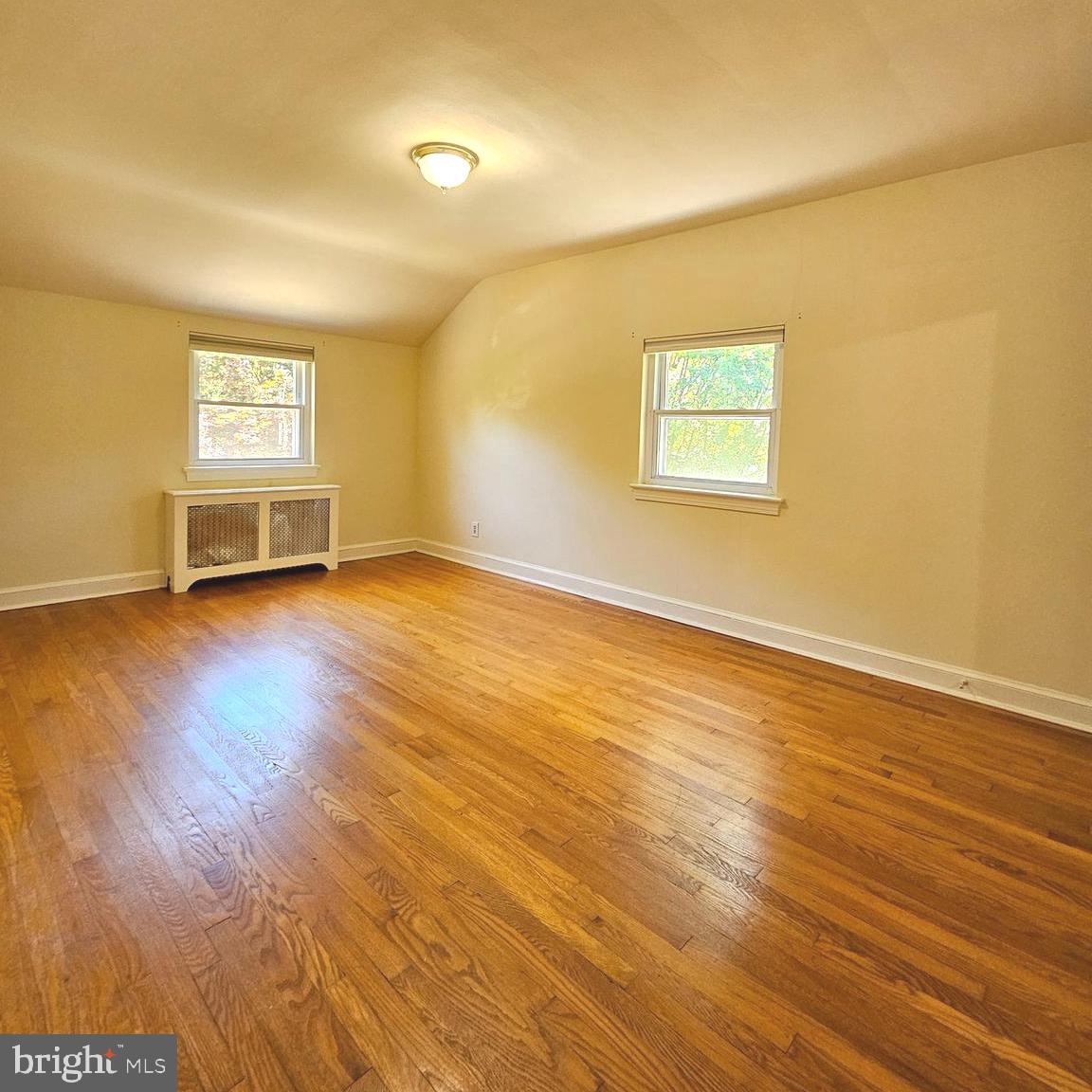 ARLINGTON HEIGHTS - Residential