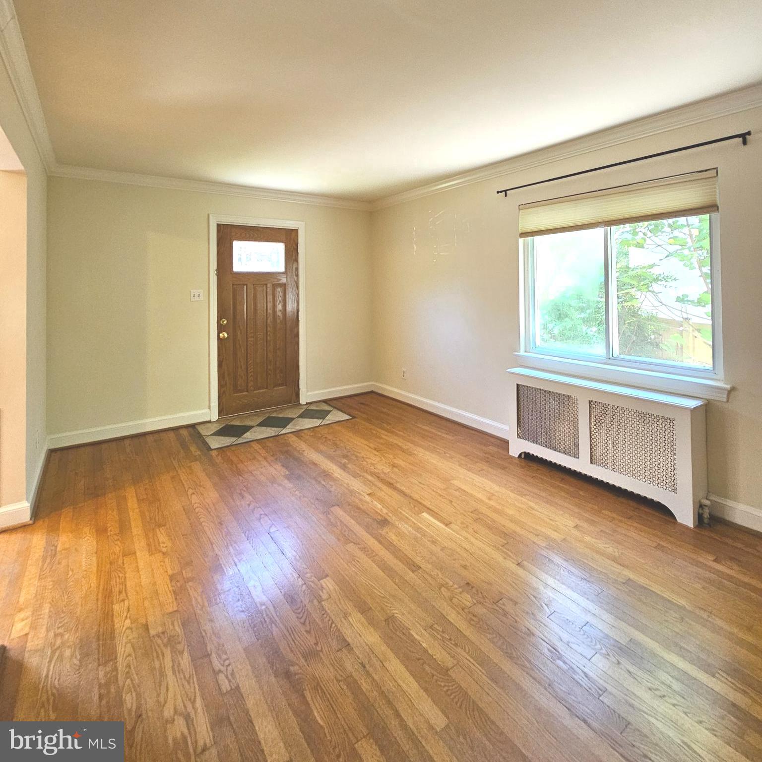ARLINGTON HEIGHTS - Residential