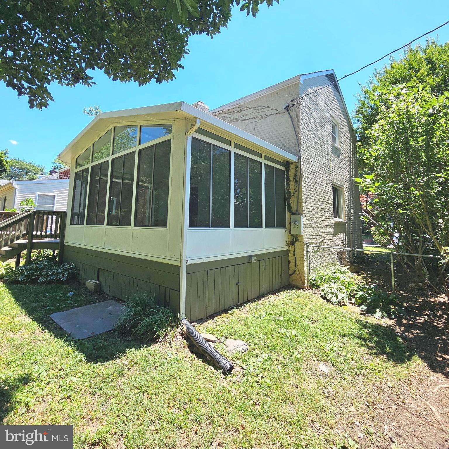 ARLINGTON HEIGHTS - Residential