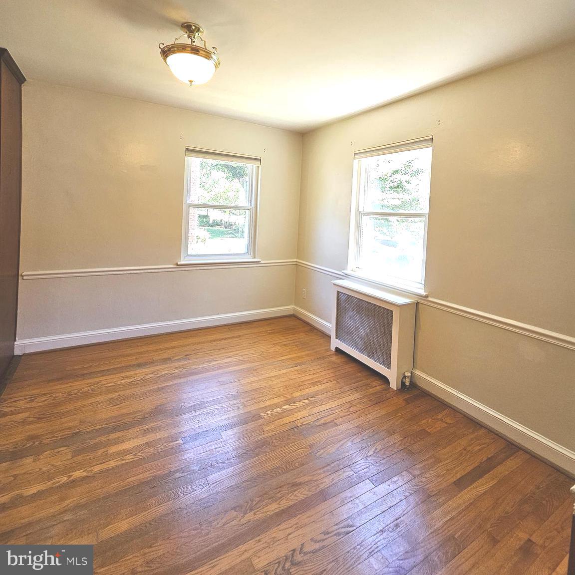 ARLINGTON HEIGHTS - Residential