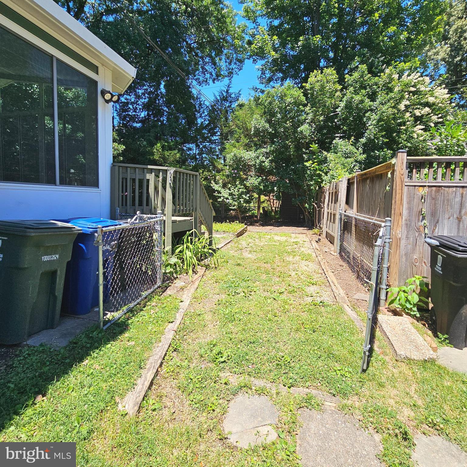 ARLINGTON HEIGHTS - Residential