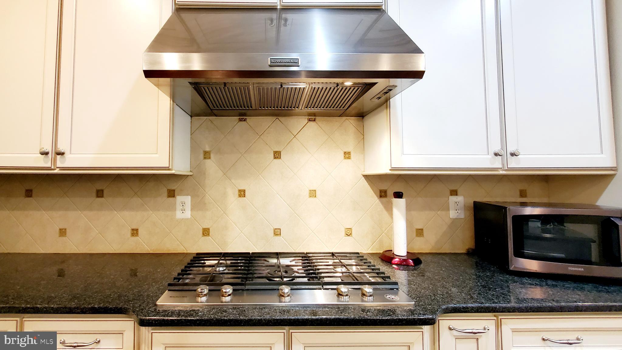 RESERVE AT STONE HILL - Residential Lease