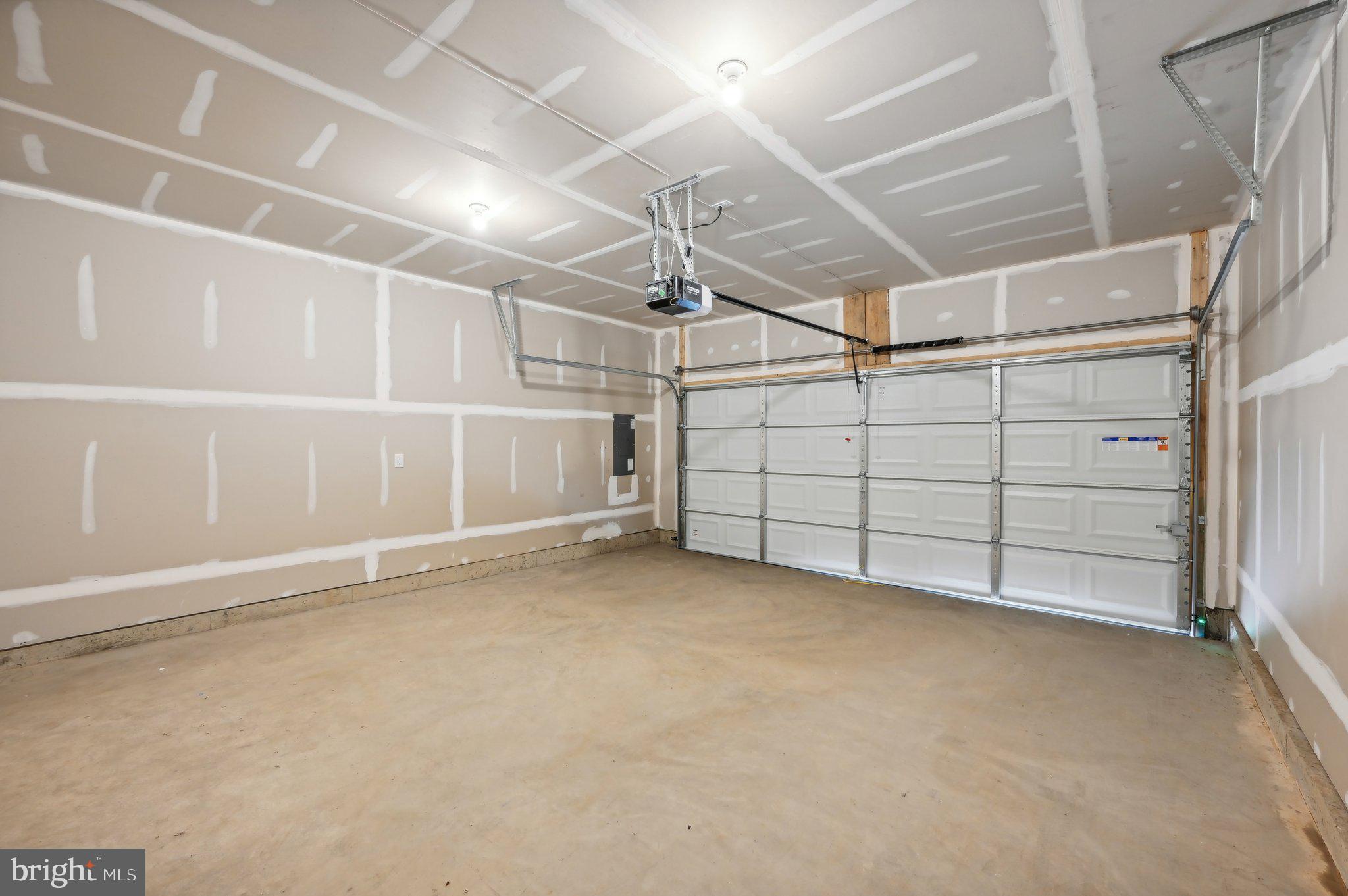 RIDGELY'S RESERVE - Residential