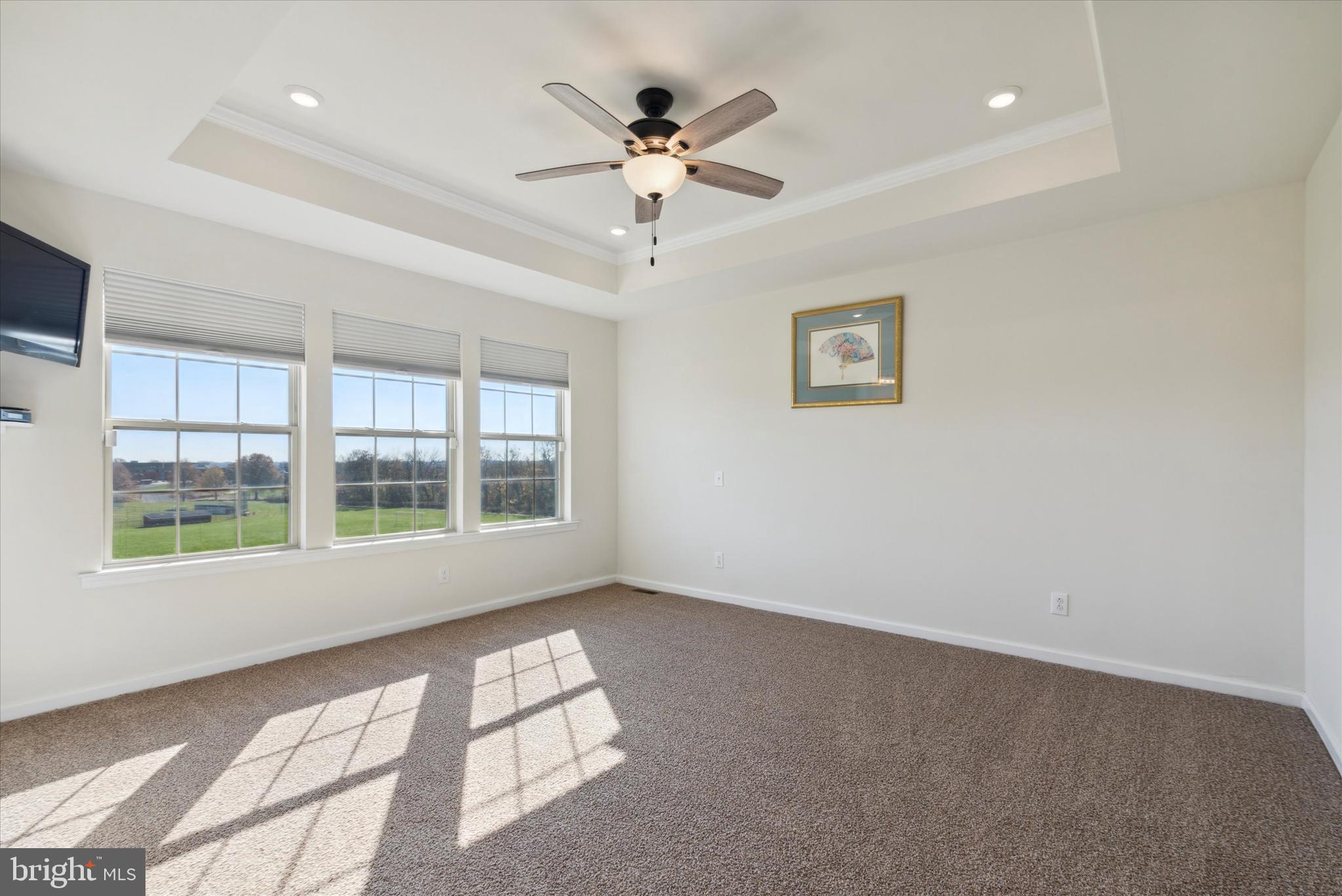 TALL OAKS - Residential