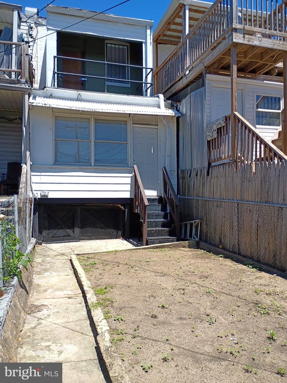 MOUNT CLARE - Residential