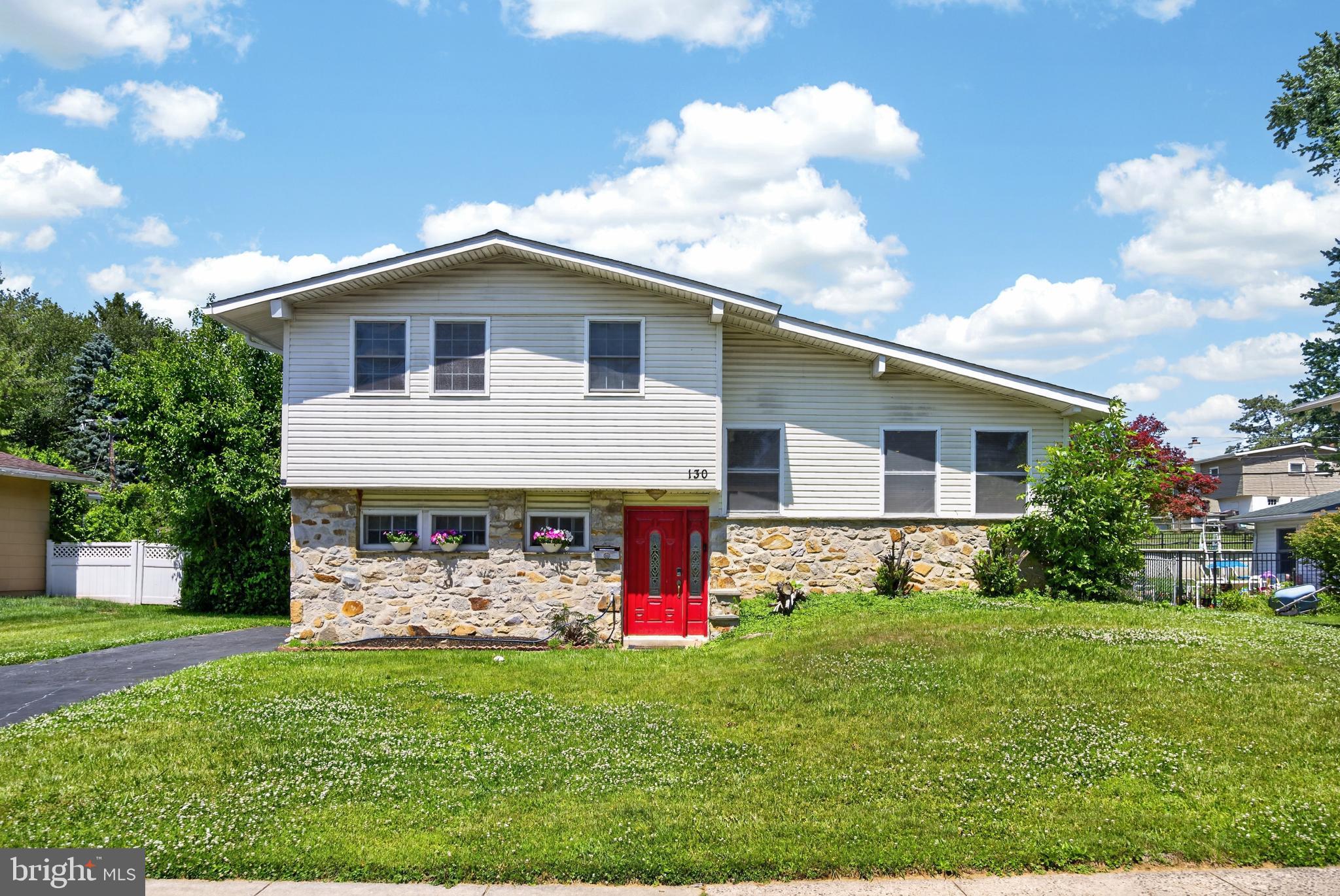 PLYMOUTH PARK - Residential