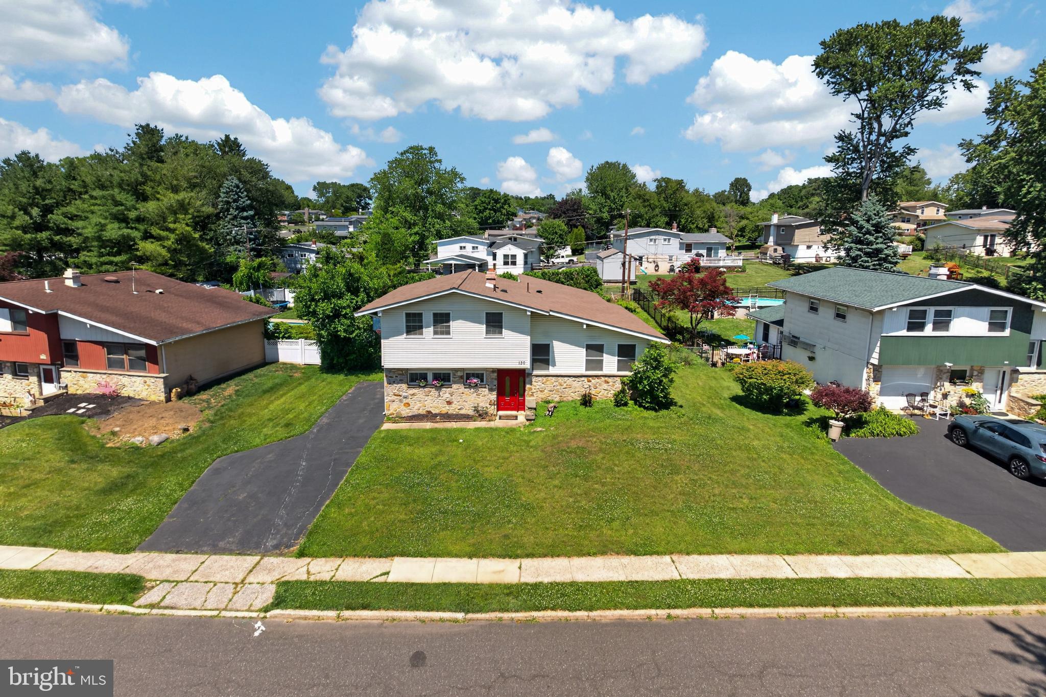 PLYMOUTH PARK - Residential