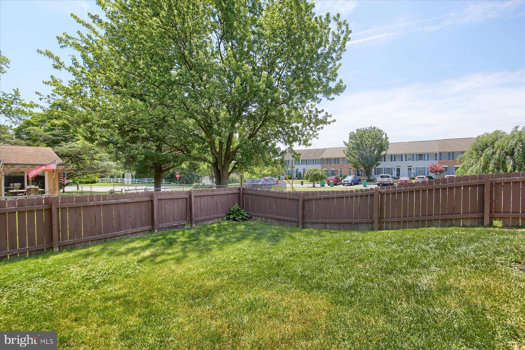 MOUNTAIN VIEW VILLAGE - Residential