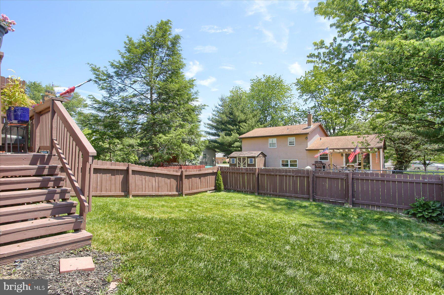 MOUNTAIN VIEW VILLAGE - Residential