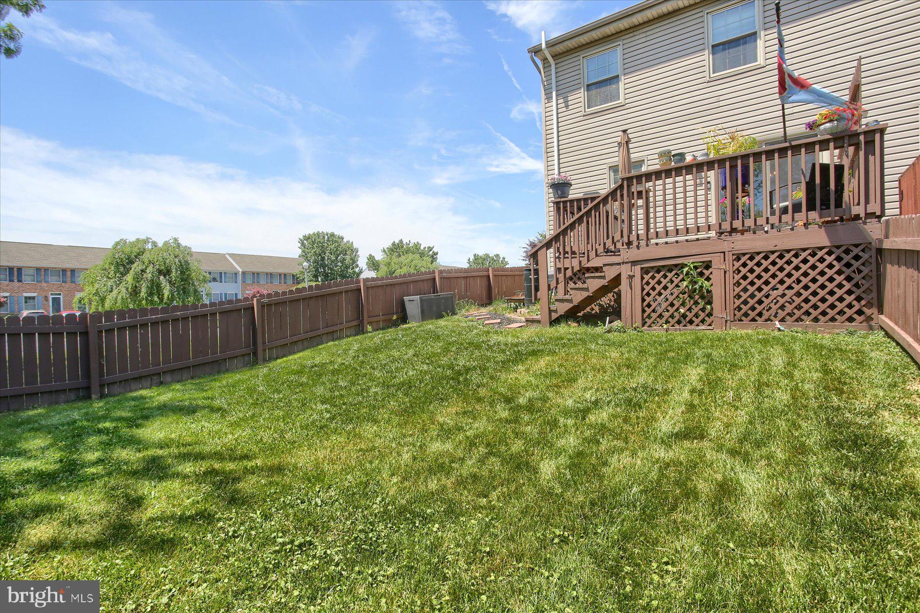 MOUNTAIN VIEW VILLAGE - Residential