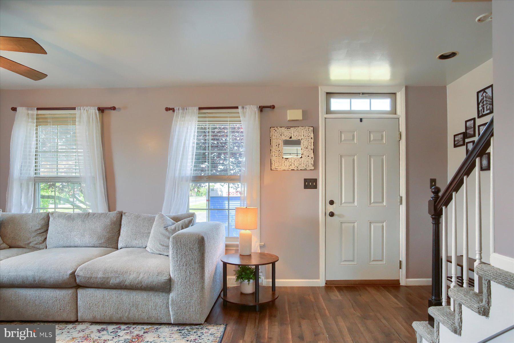 MOUNTAIN VIEW VILLAGE - Residential
