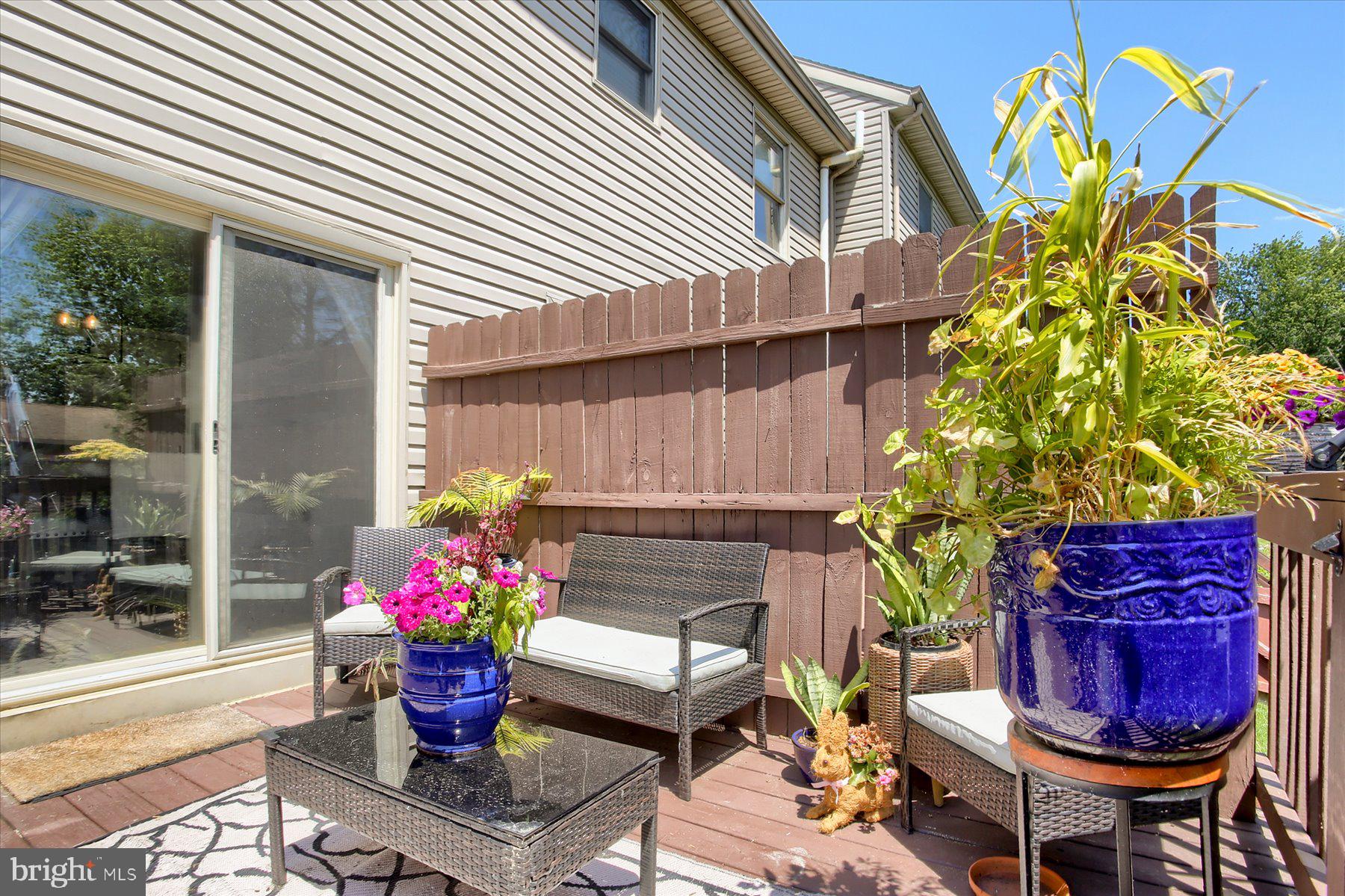 MOUNTAIN VIEW VILLAGE - Residential