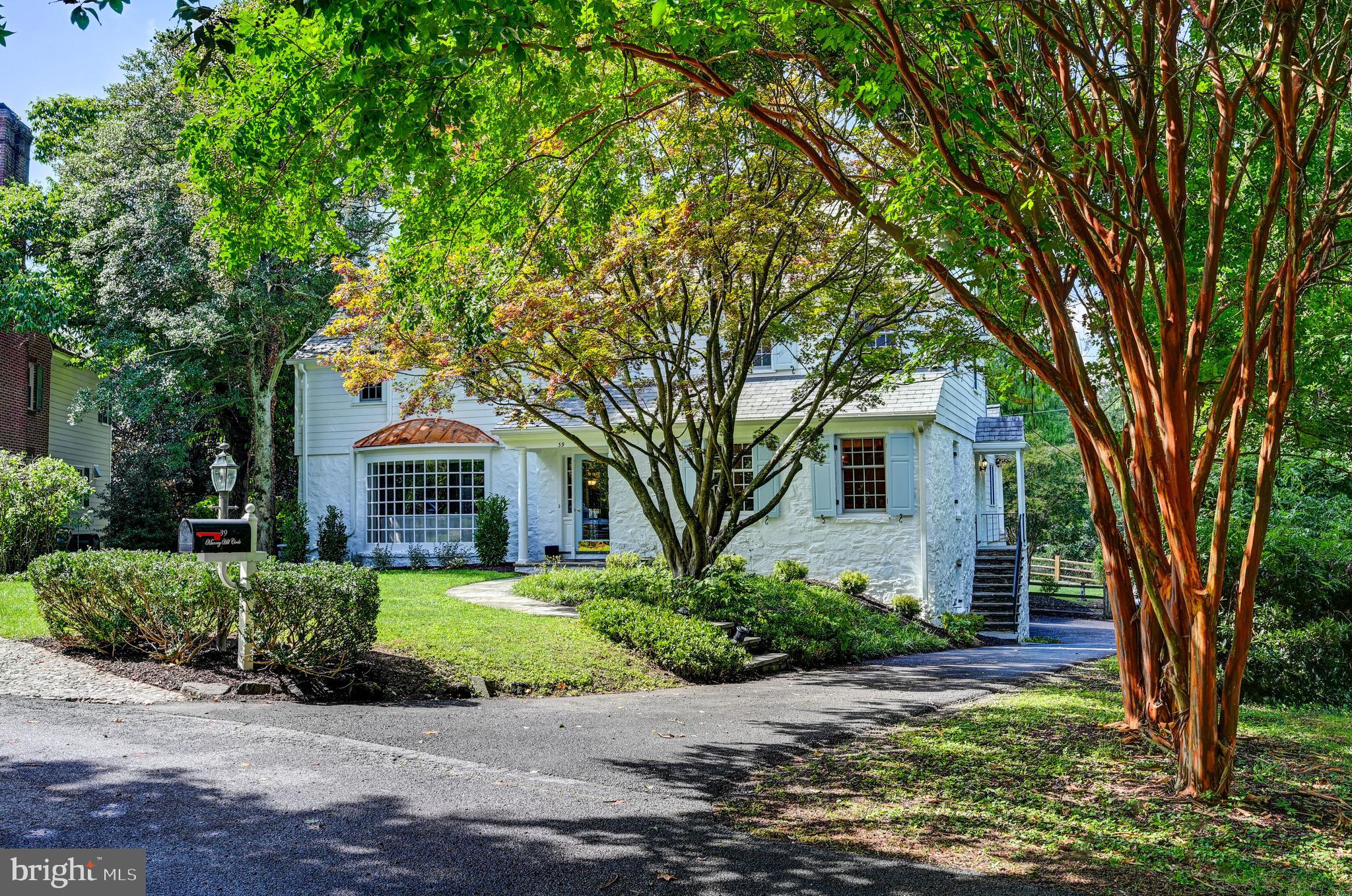 MURRAY HILL - Residential
