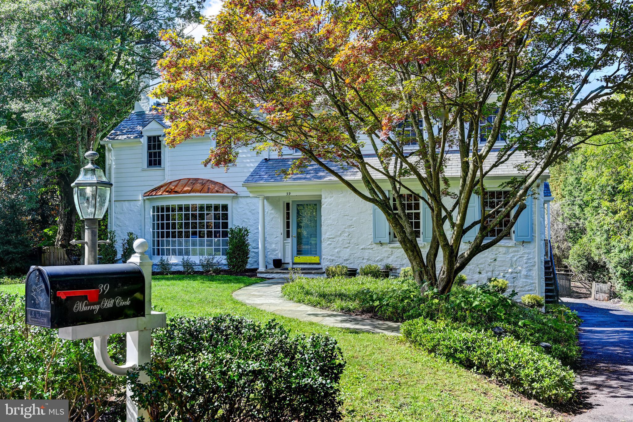 MURRAY HILL - Residential