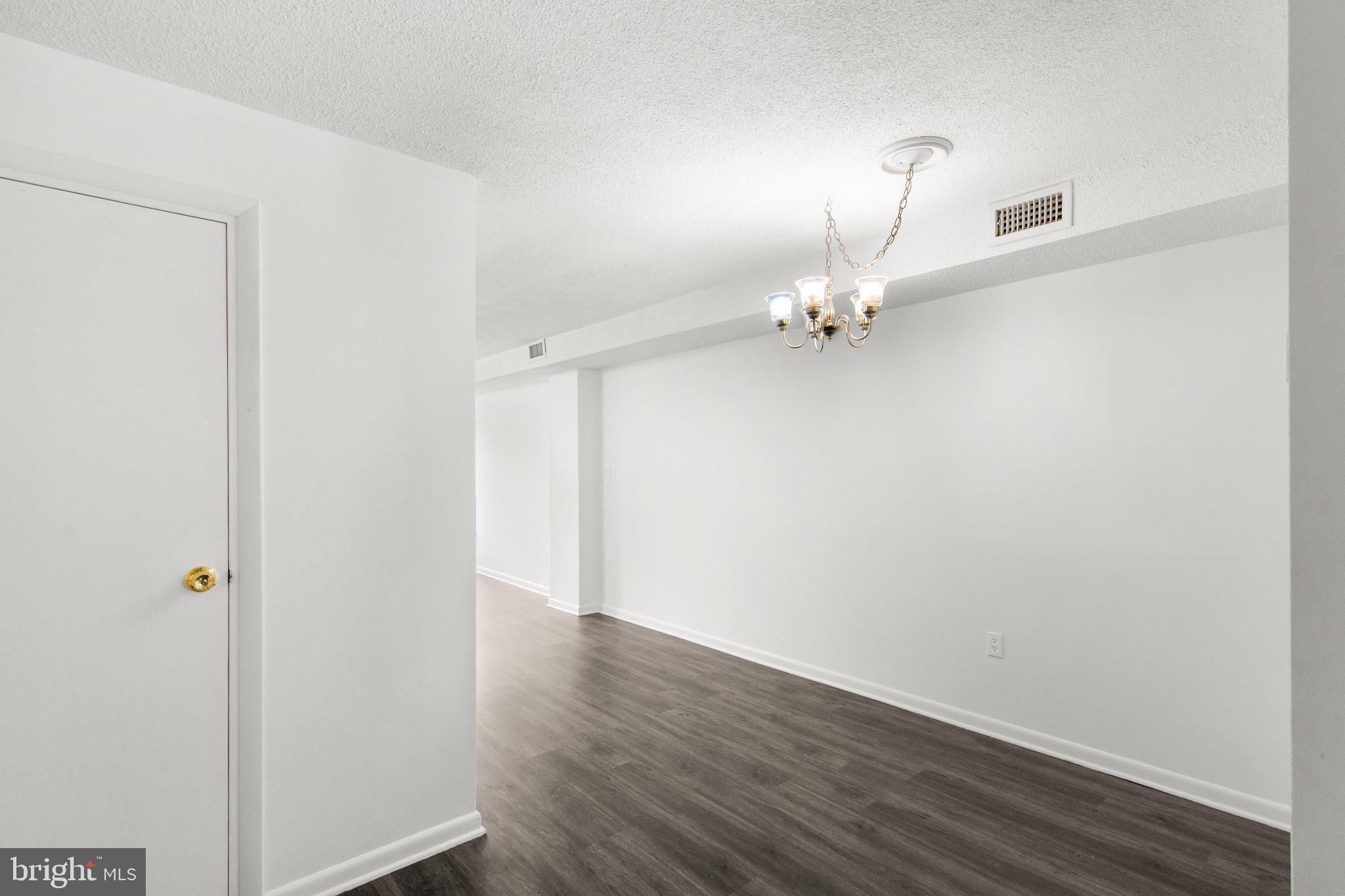 CANAL WOODS CM - Residential