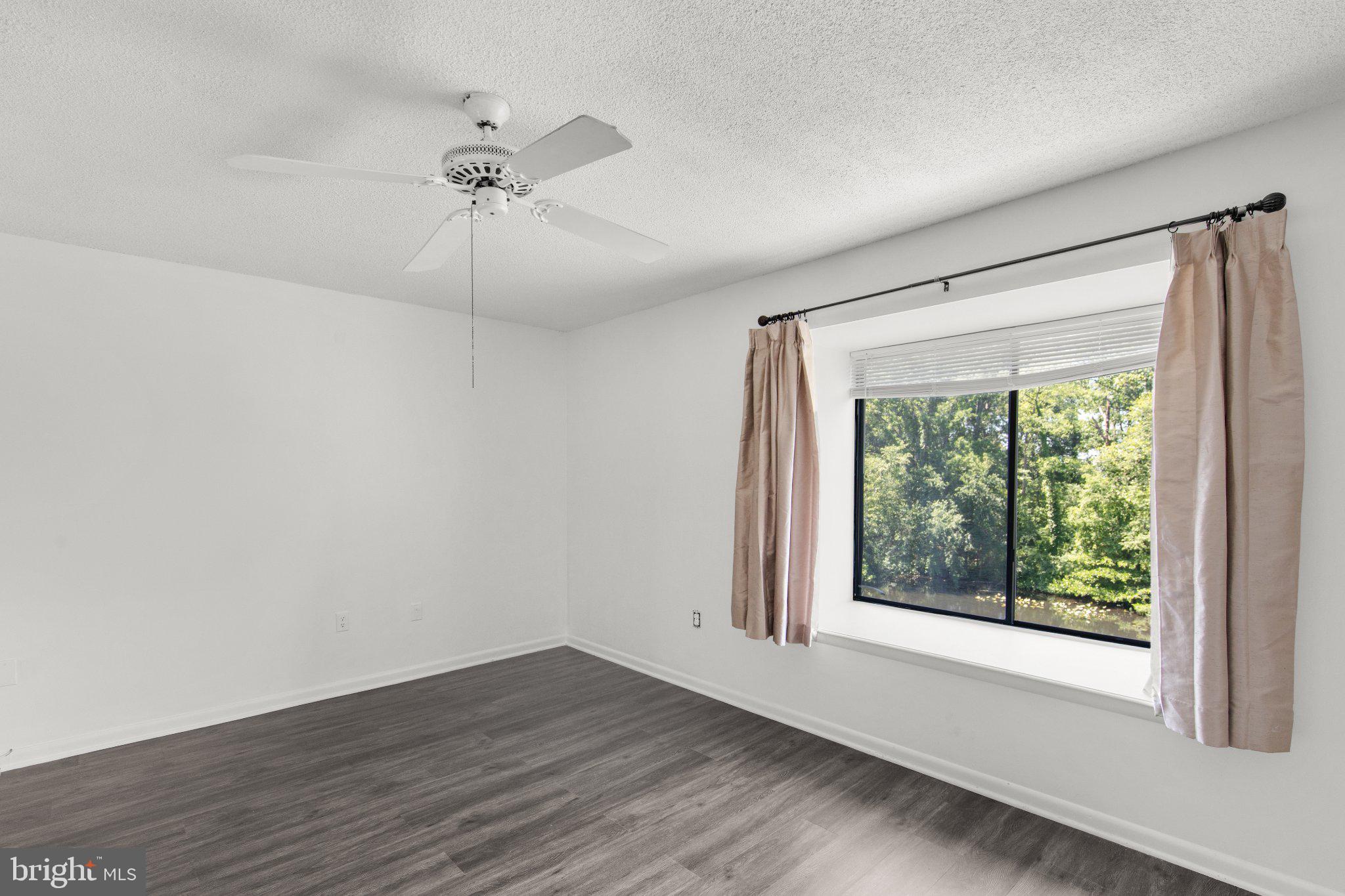 CANAL WOODS CM - Residential