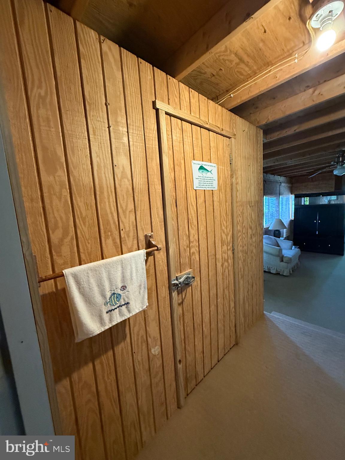 MARINERS COVE - Residential