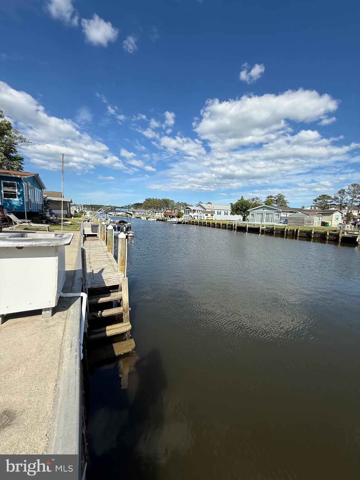 MARINERS COVE - Residential