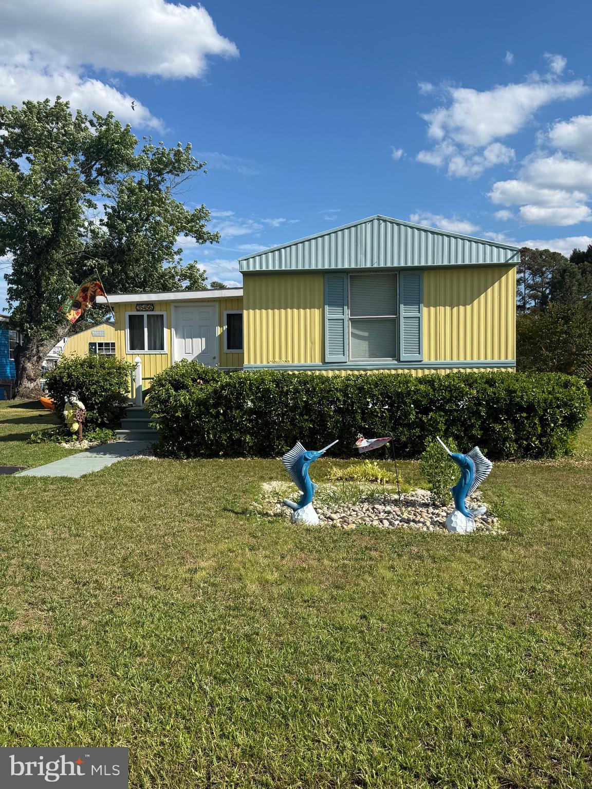 MARINERS COVE - Residential