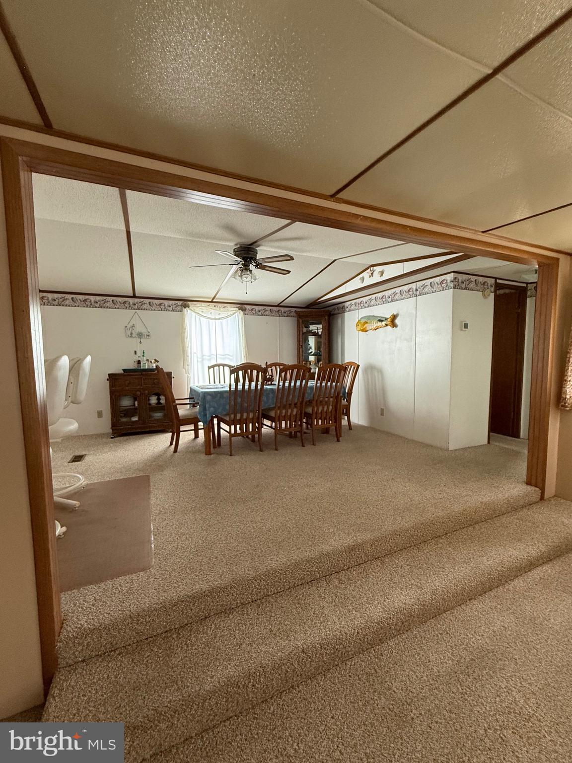 MARINERS COVE - Residential