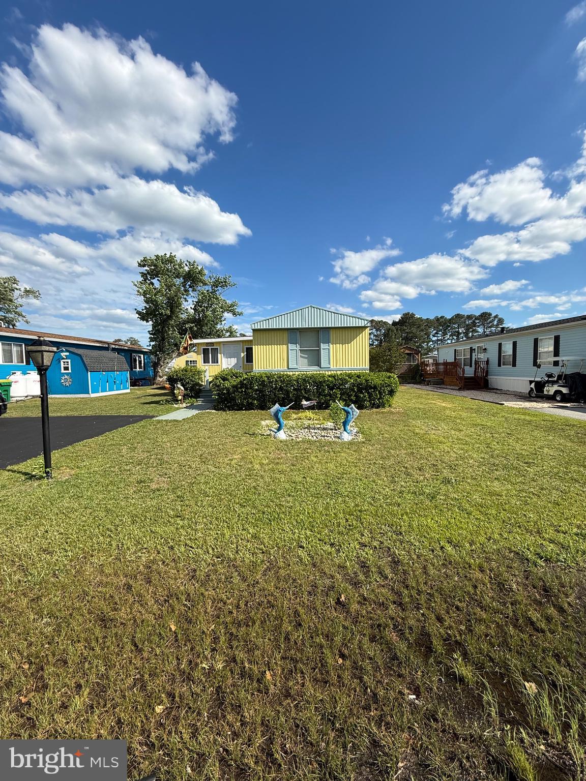 MARINERS COVE - Residential
