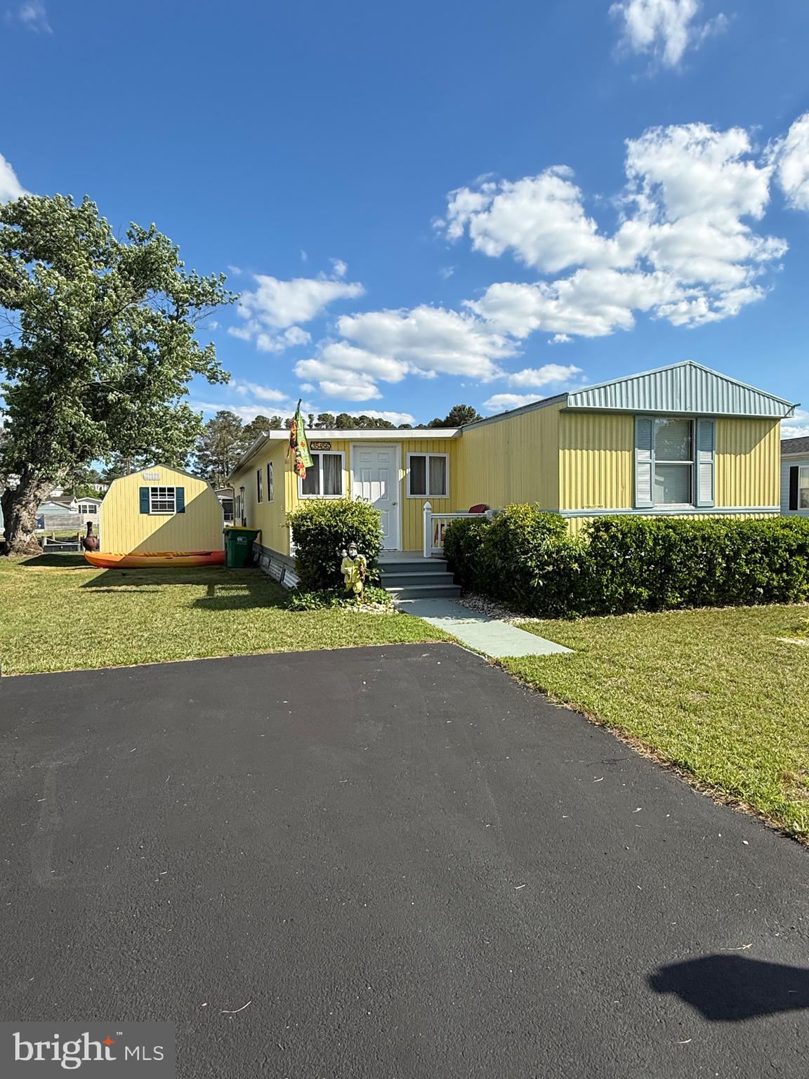 MARINERS COVE - Residential