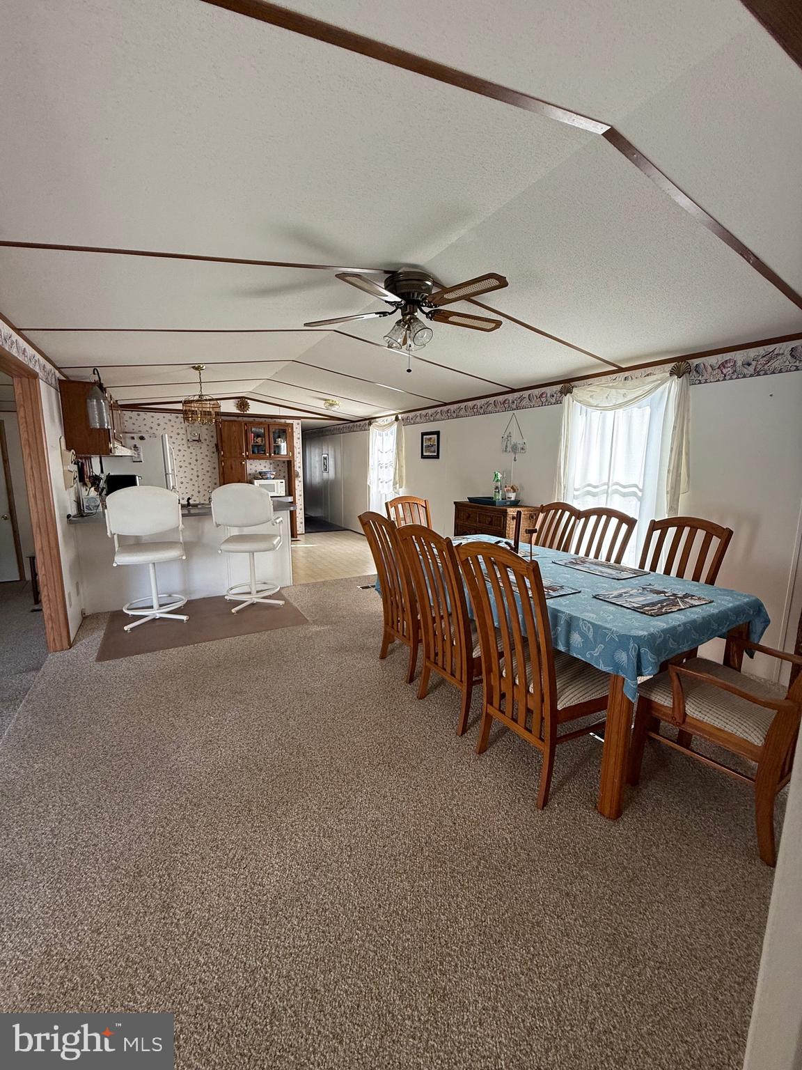 MARINERS COVE - Residential