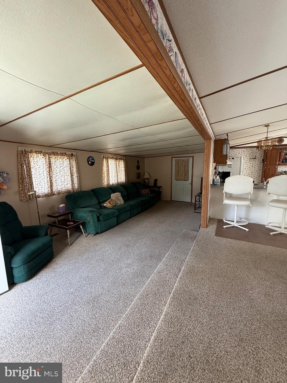 MARINERS COVE - Residential