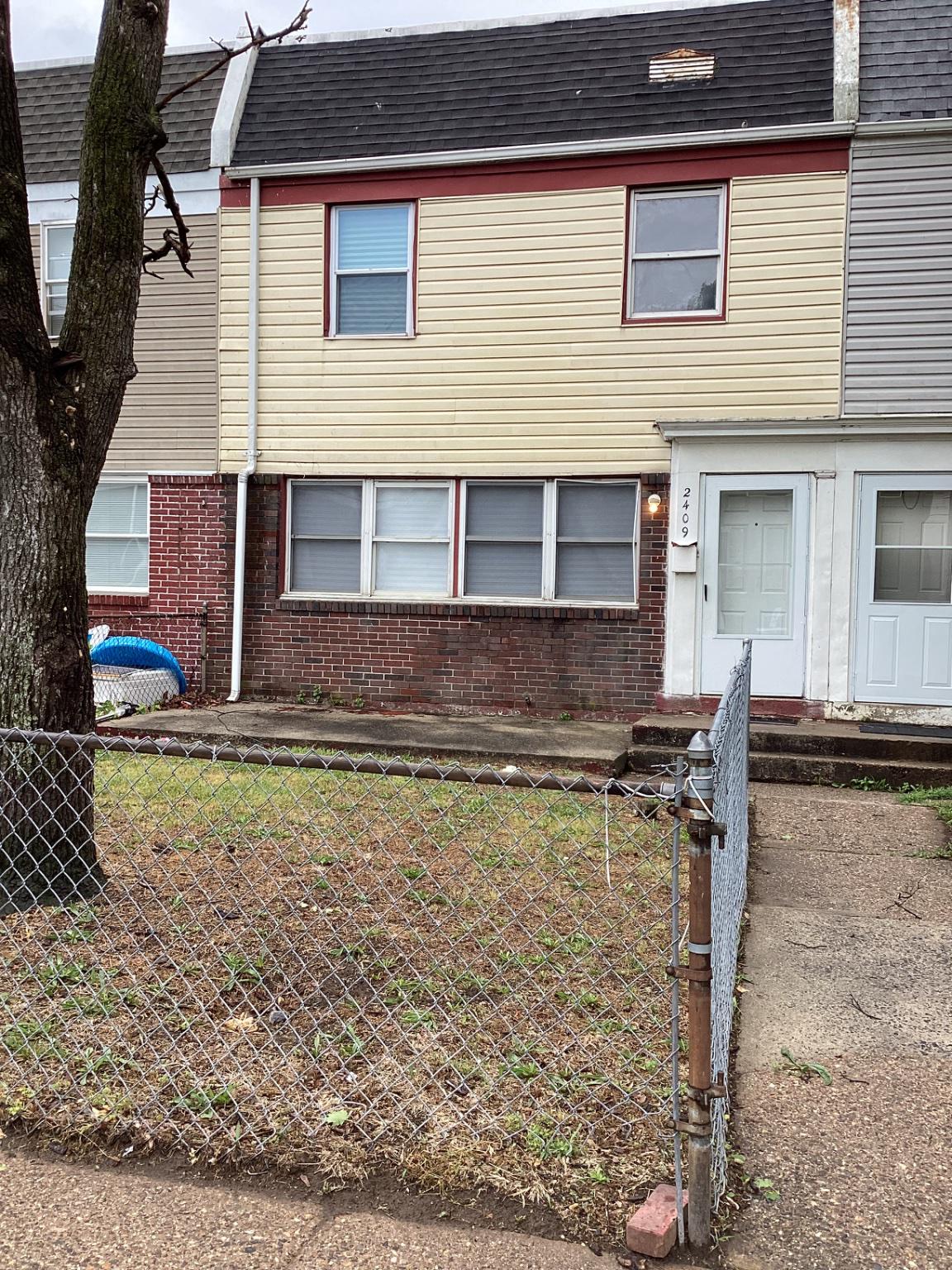 BLOOMSDALE GDNS - Residential