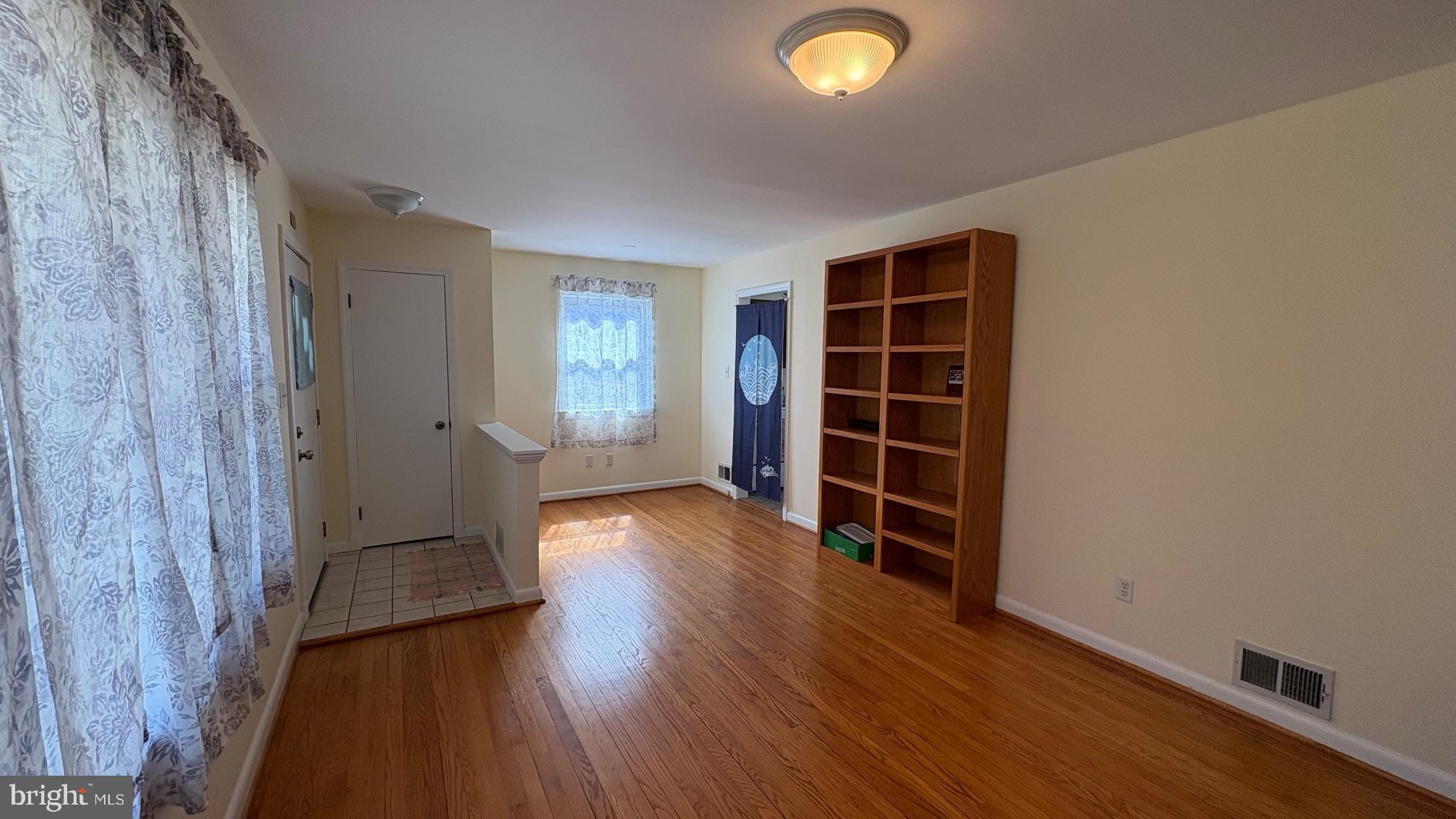 BERWYN HEIGHTS - Residential