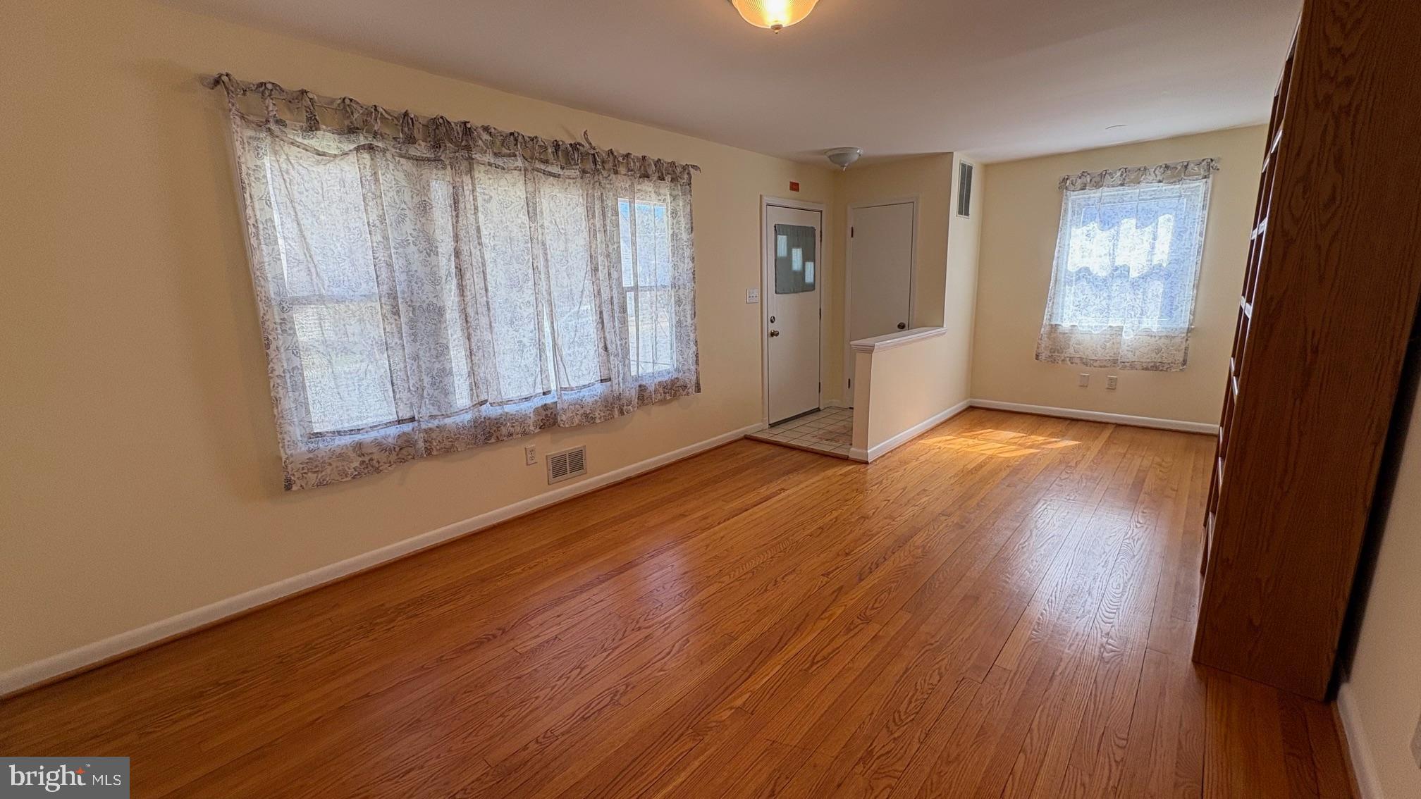 BERWYN HEIGHTS - Residential
