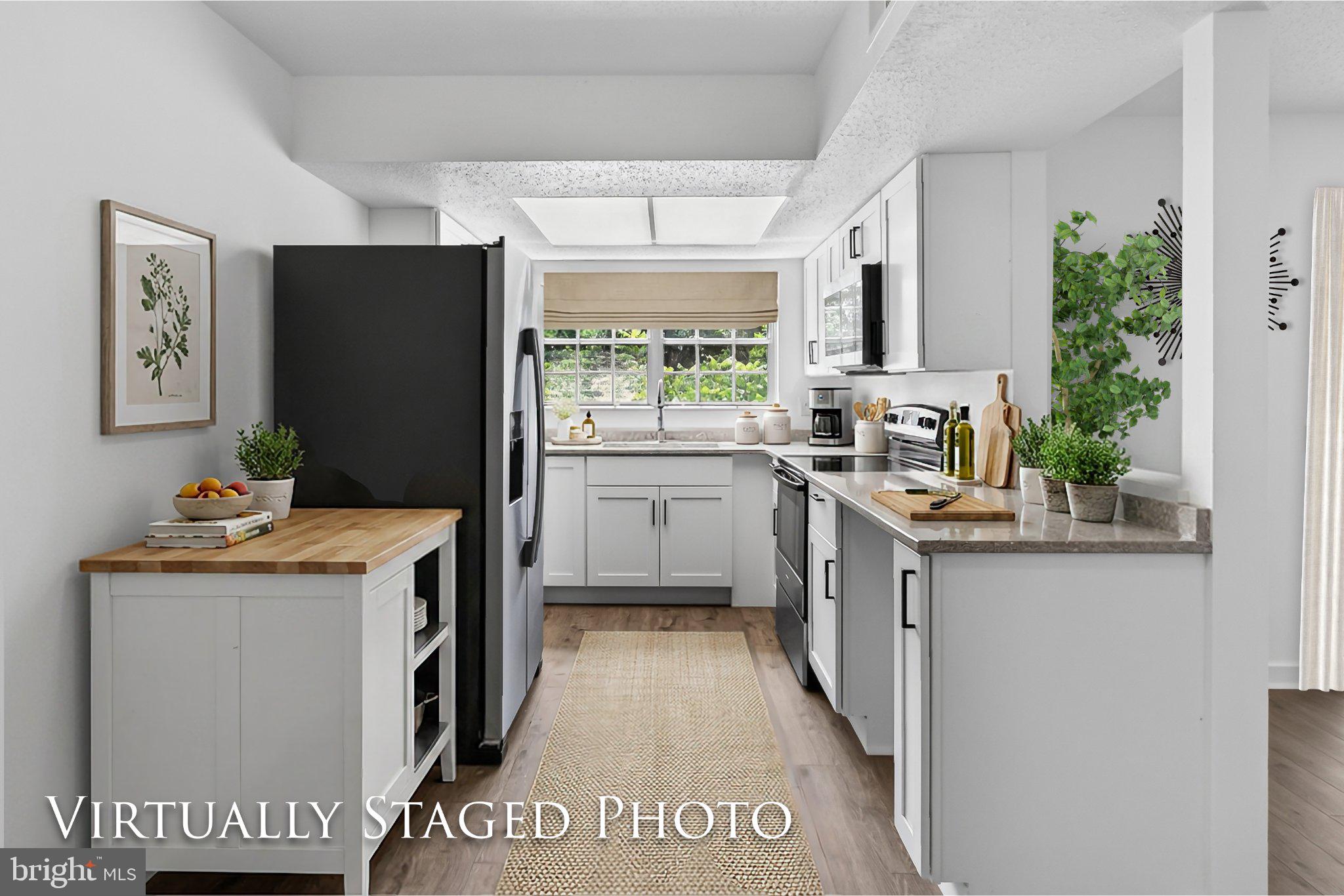 FOX CHAPEL - Residential