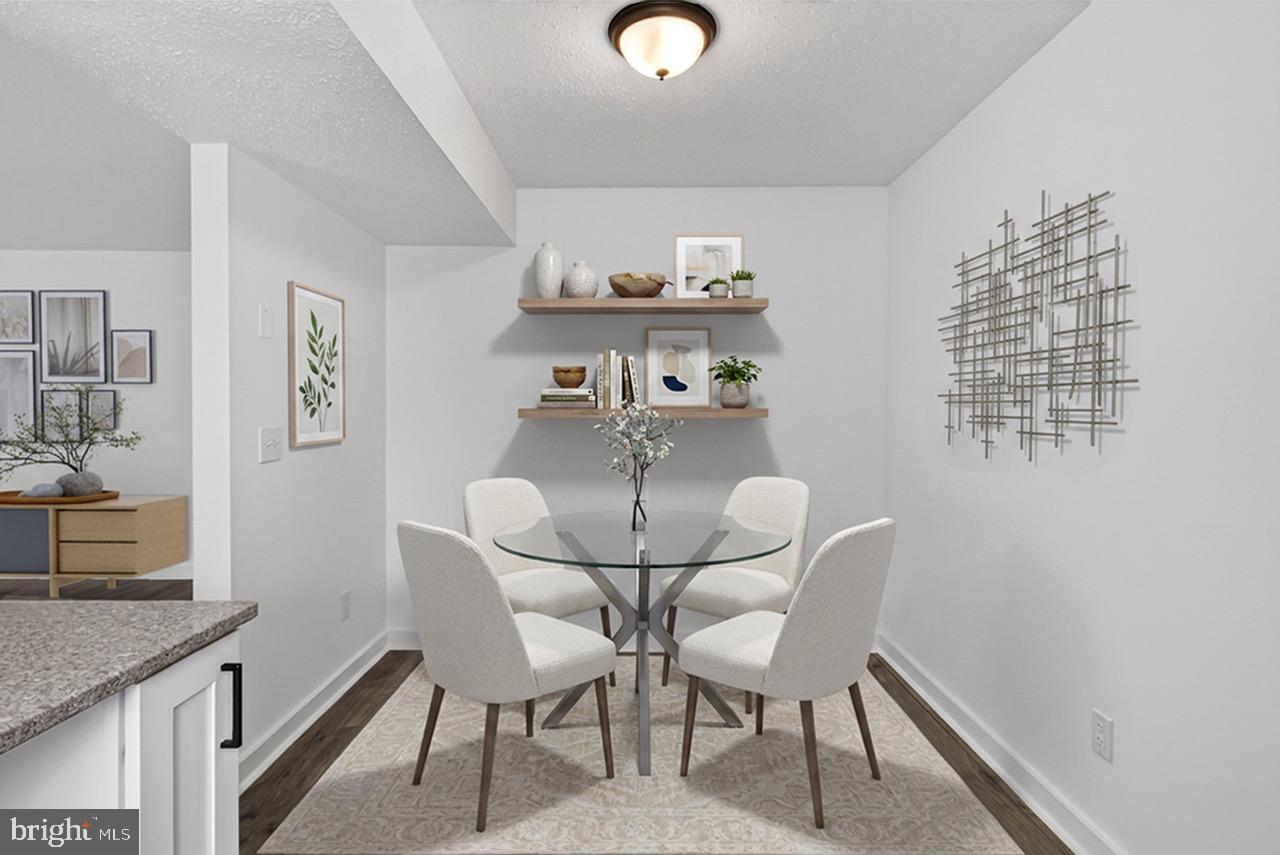 FOX CHAPEL - Residential