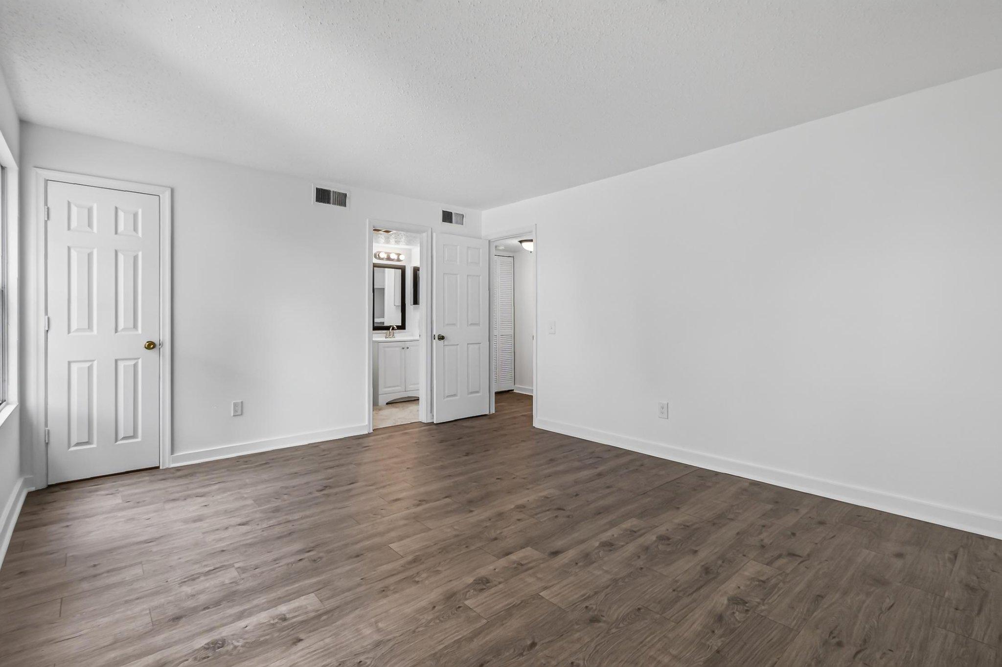 FOX CHAPEL - Residential
