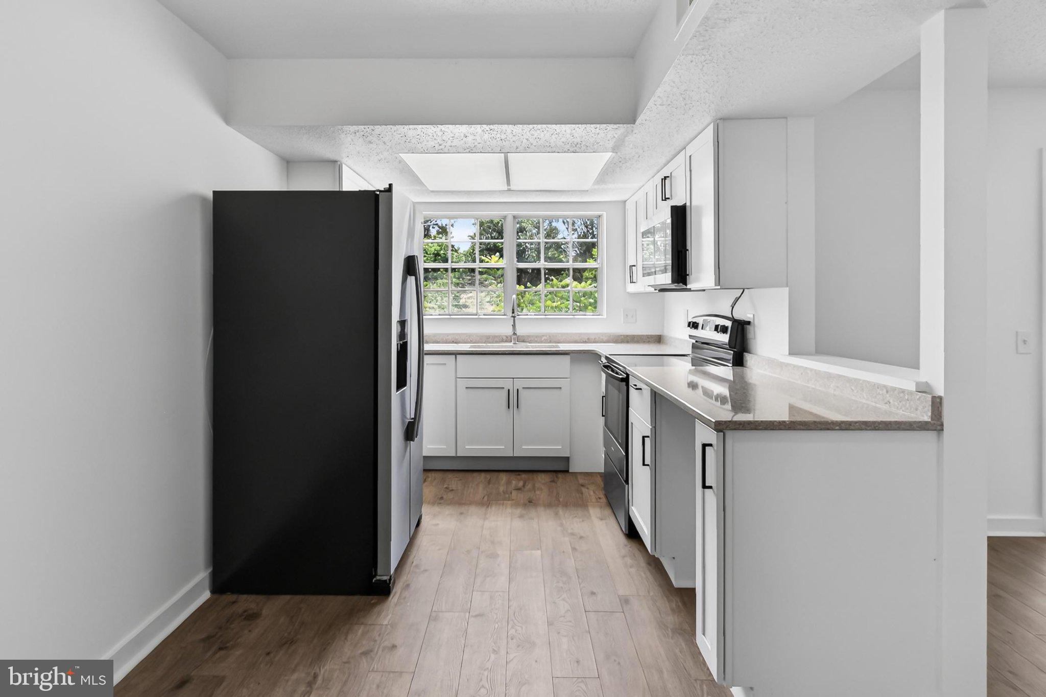 FOX CHAPEL - Residential