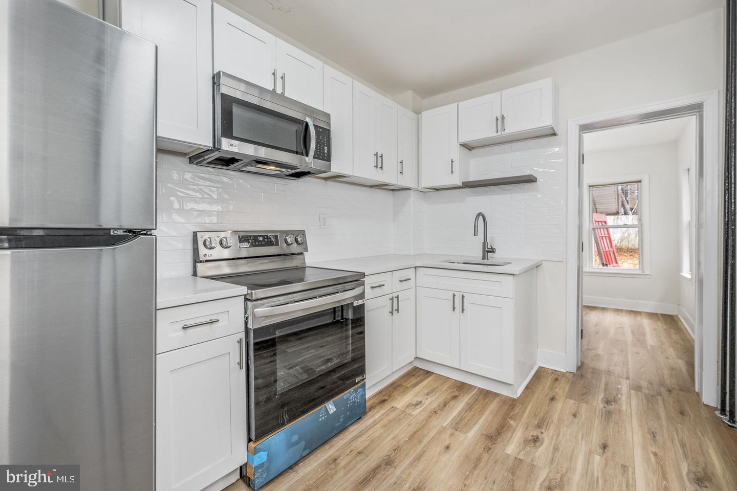 READING - Residential Lease