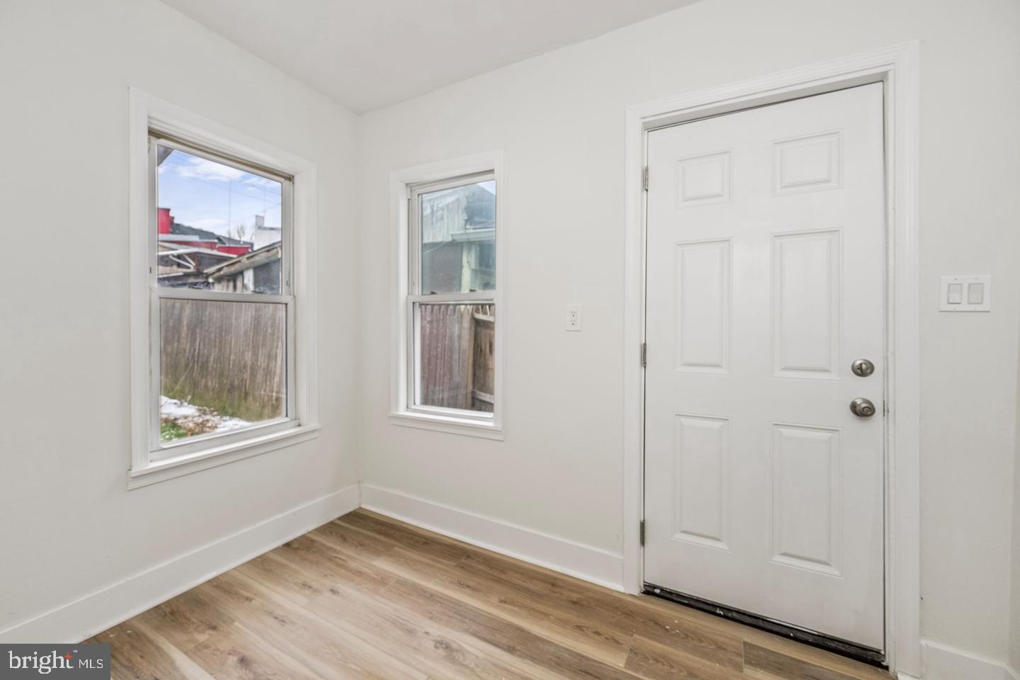 READING - Residential Lease