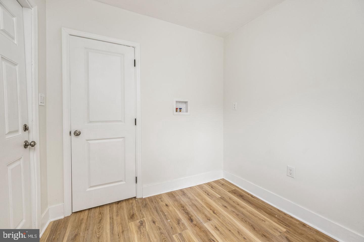 READING - Residential Lease
