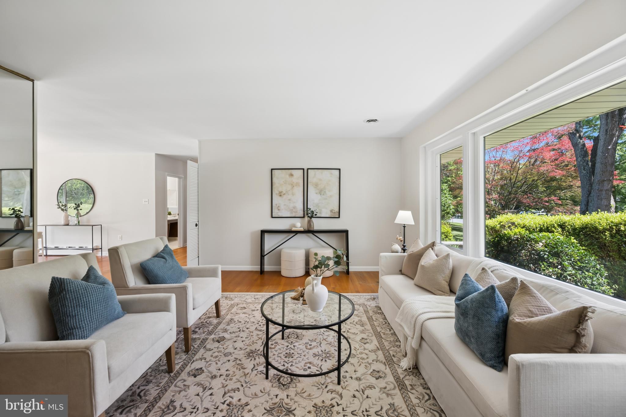 GLEN BROOK - Residential