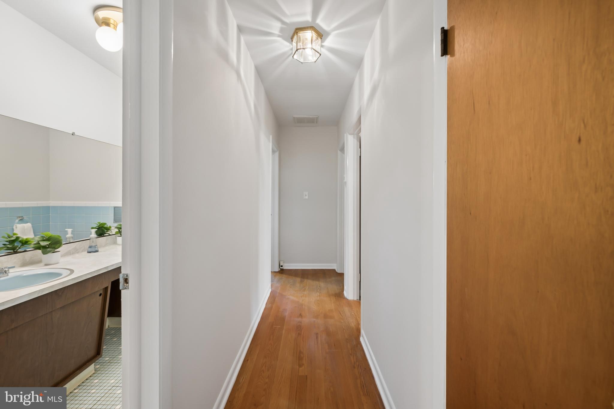 GLEN BROOK - Residential