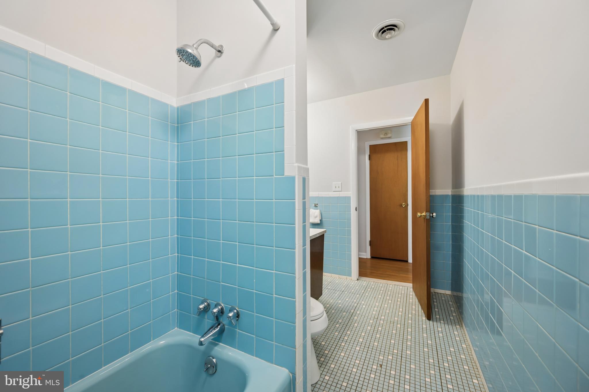 GLEN BROOK - Residential