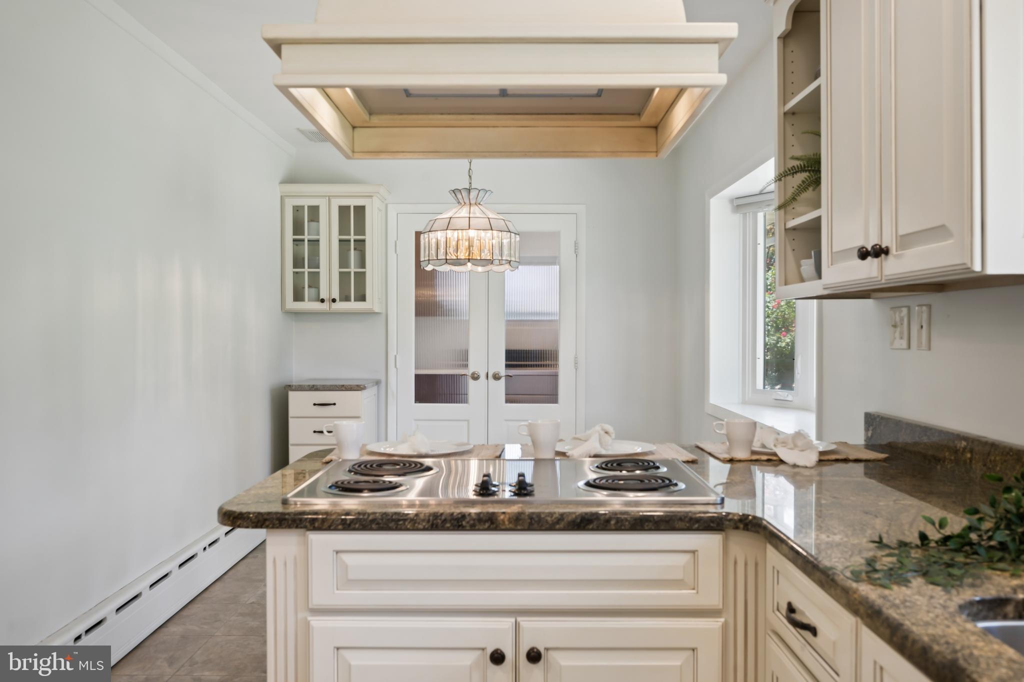 GLEN BROOK - Residential