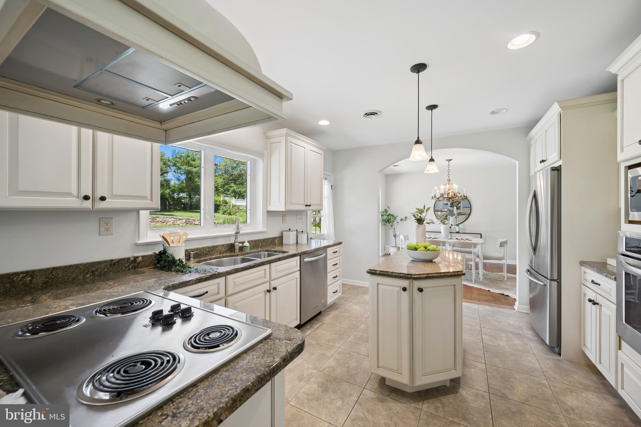GLEN BROOK - Residential
