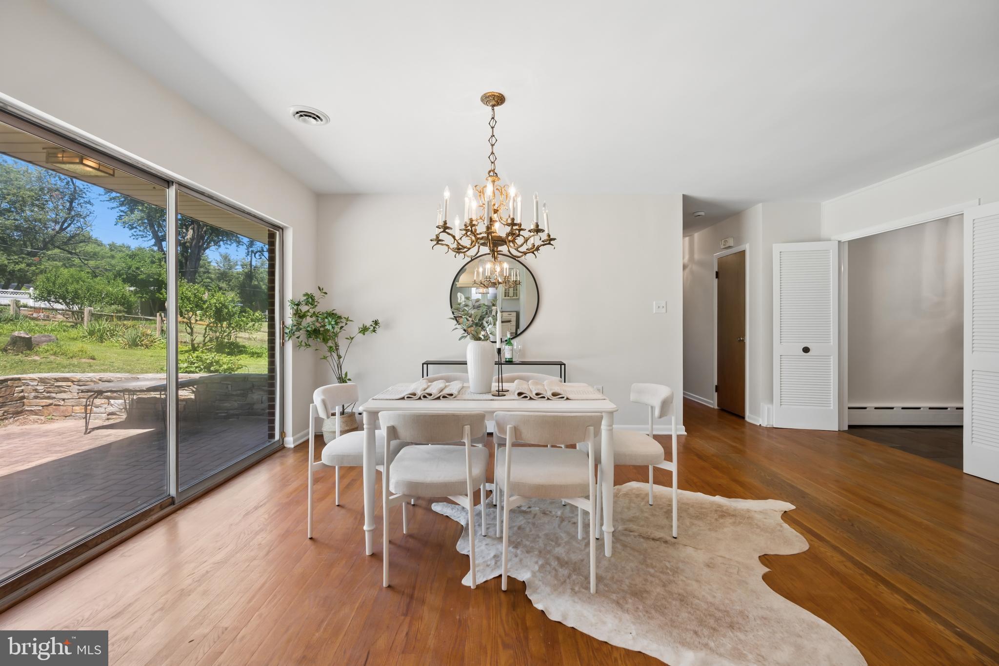 GLEN BROOK - Residential