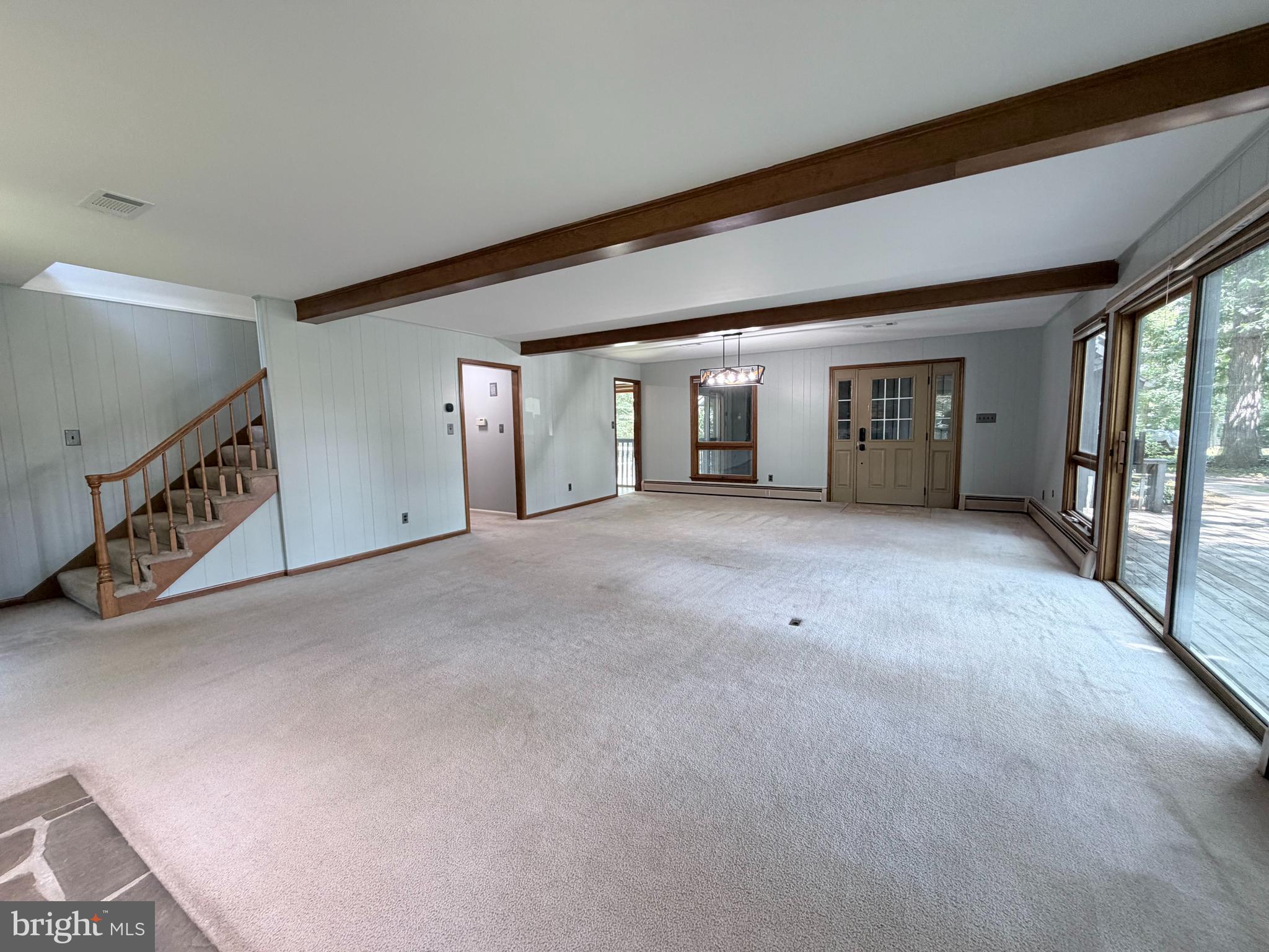 PENN NATIONAL ESTATES - Residential