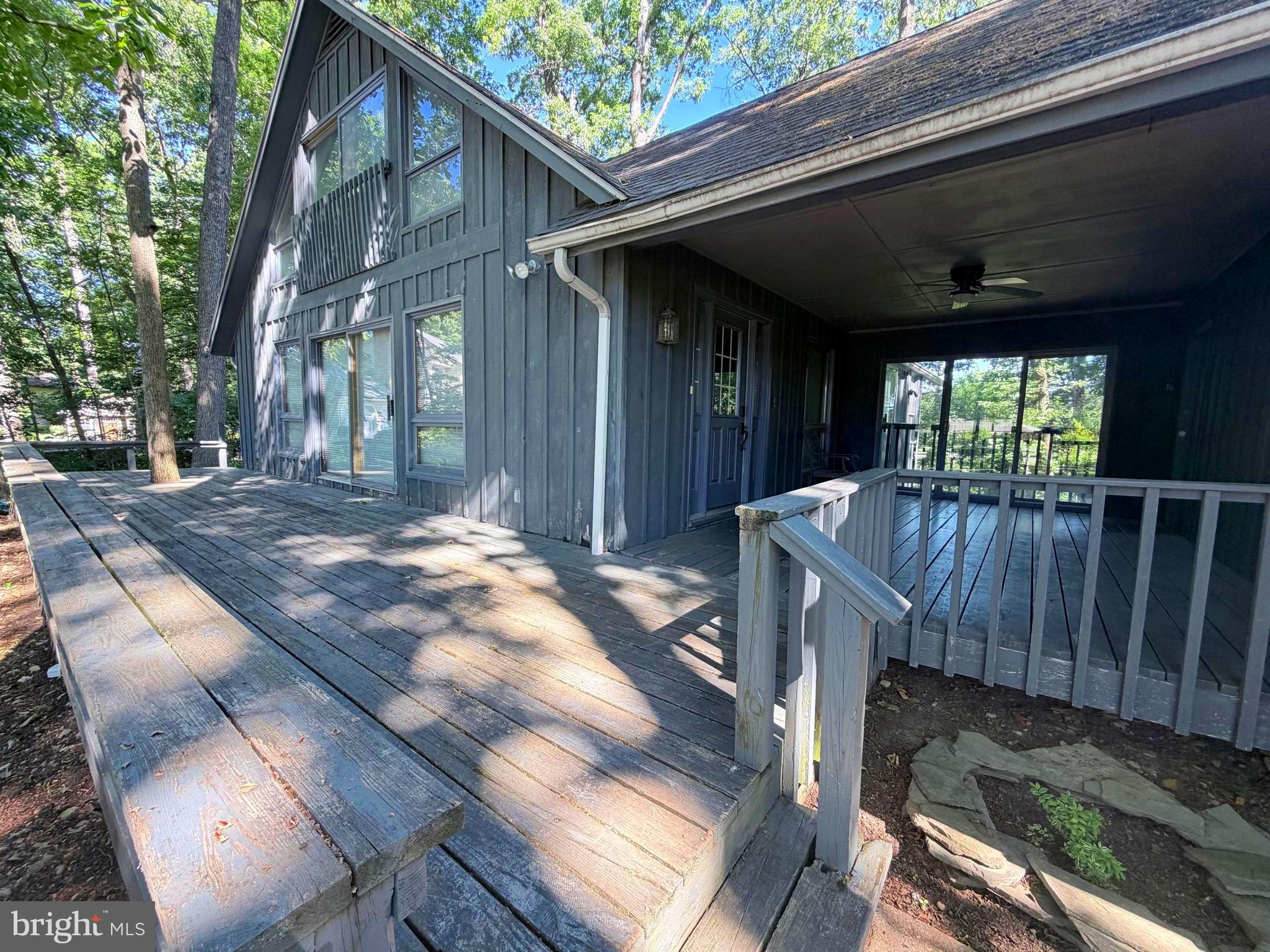 PENN NATIONAL ESTATES - Residential