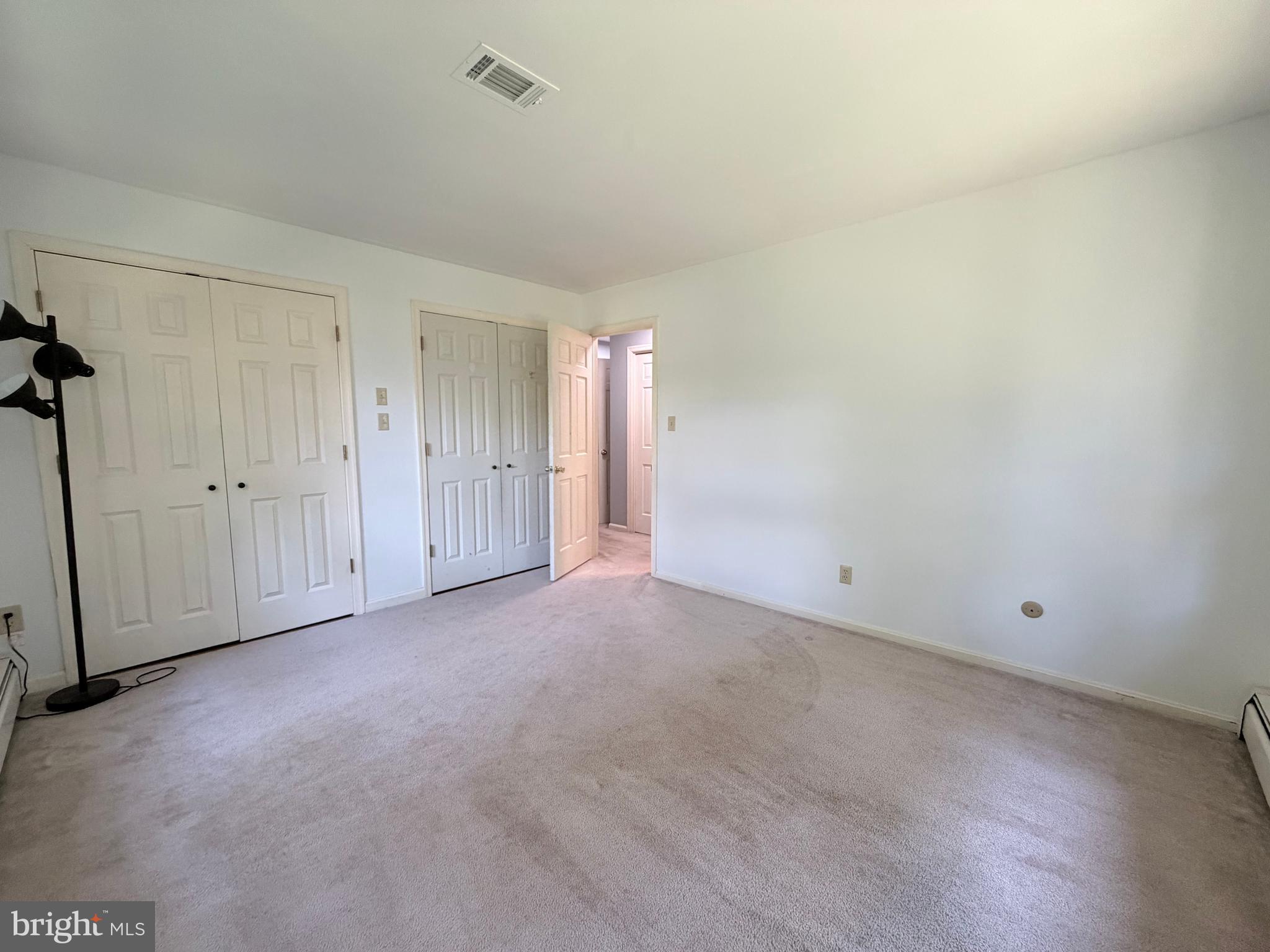 PENN NATIONAL ESTATES - Residential